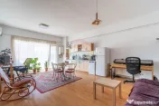 Apartament cu 2 camere de vanzare Str.Ploiesti Nr.17, Gar... 