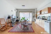 Apartament cu 2 camere de vanzare Str.Ploiesti Nr.17, Gar... 
