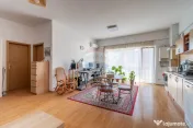 Apartament cu 2 camere de vanzare Str.Ploiesti Nr.17, Gar... 
