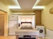 Apartament mare si spatios, cu centrala proprie. Unirii, Ner 