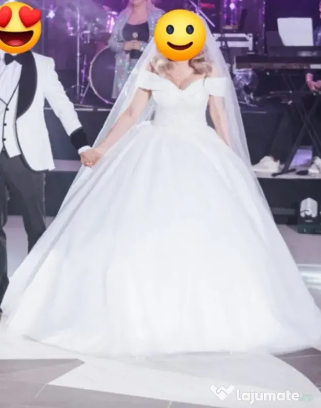 Vand rochie de mireasa cu crinolina si voal inclus in pret bun.