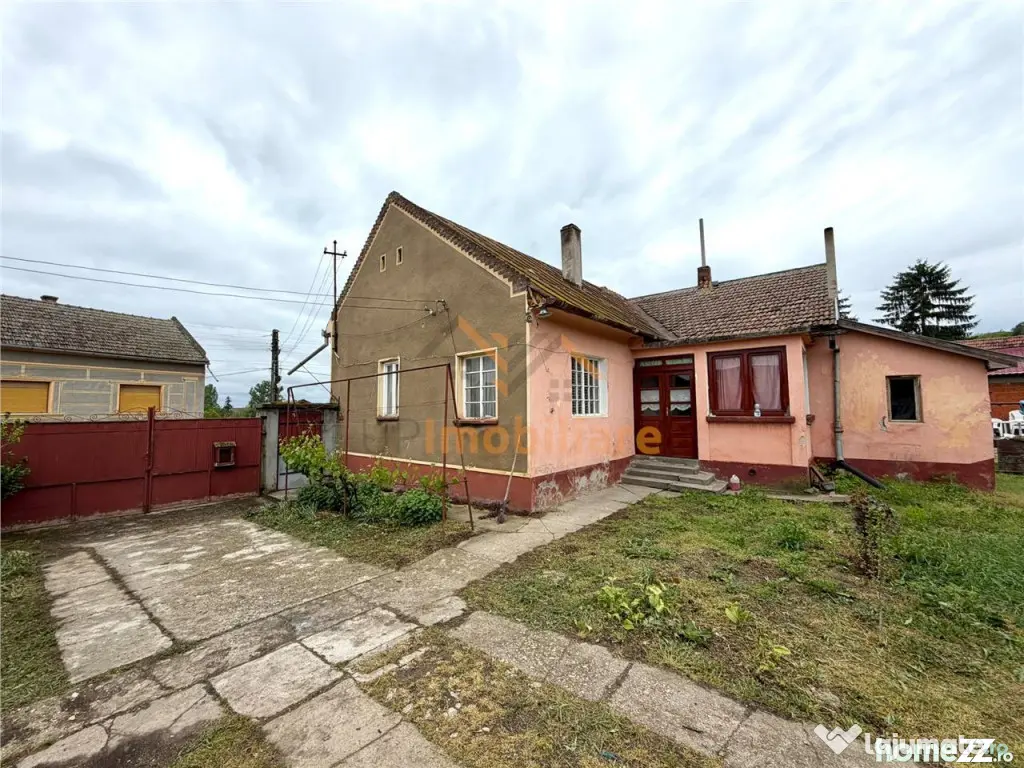 CASA CU TEREN 975 MP | ACCES AUTO | ZONA SANTIMREU | BIHOR - Santimreu (Bihor)