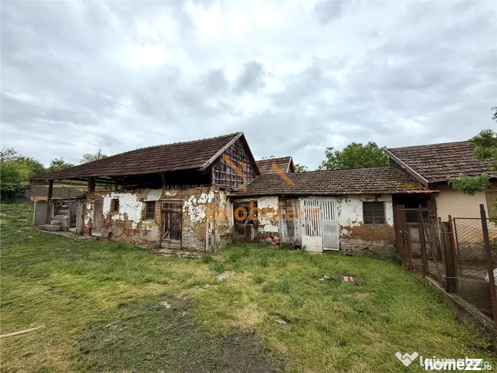 CASA CU TEREN 975 MP | ACCES AUTO | ZONA SANTIMREU | BIHOR - Santimreu (Bihor)