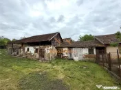 CASA CU TEREN 975 MP | ACCES AUTO | ZONA SANTIMREU | BIHOR