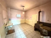 CASA CU TEREN 975 MP | ACCES AUTO | ZONA SANTIMREU | BIHOR