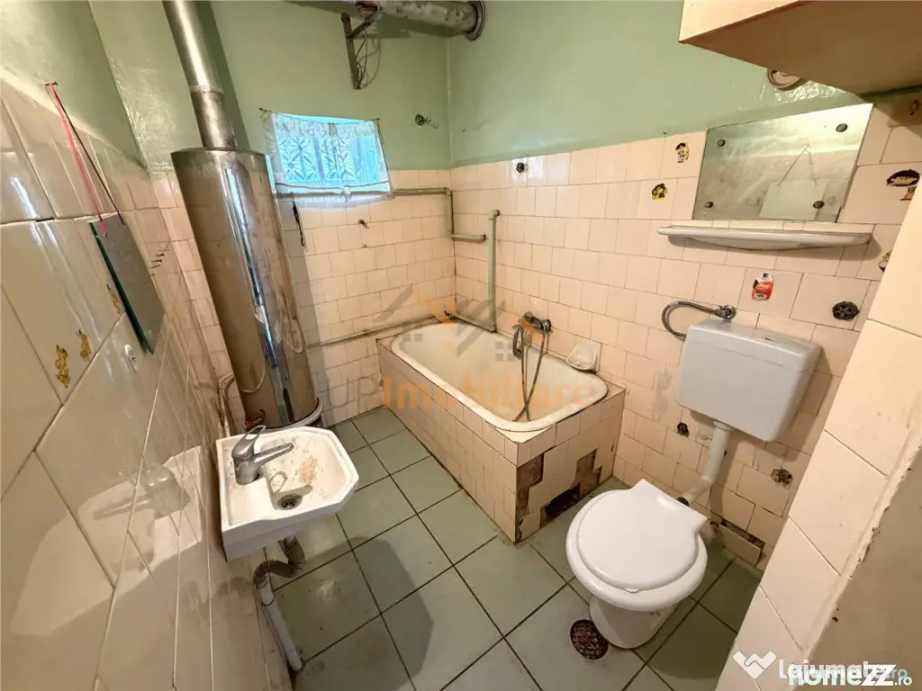 CASA CU TEREN 975 MP | ACCES AUTO | ZONA SANTIMREU | BIHOR - Santimreu (Bihor)