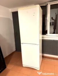 Frigider îndesit 