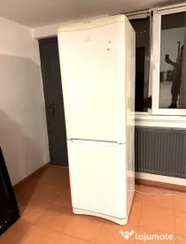 Frigider îndesit
