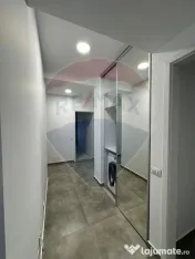 Apartament cu 3 camere de închiriat în zona 1 Mai 
