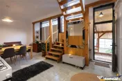 Film 3D!Coltul tau rustic la casa,Central, Targu Mures.. 
