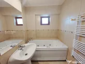 Tineretului | 4 camere| Renovat | lângă parcul Lumea Copii 