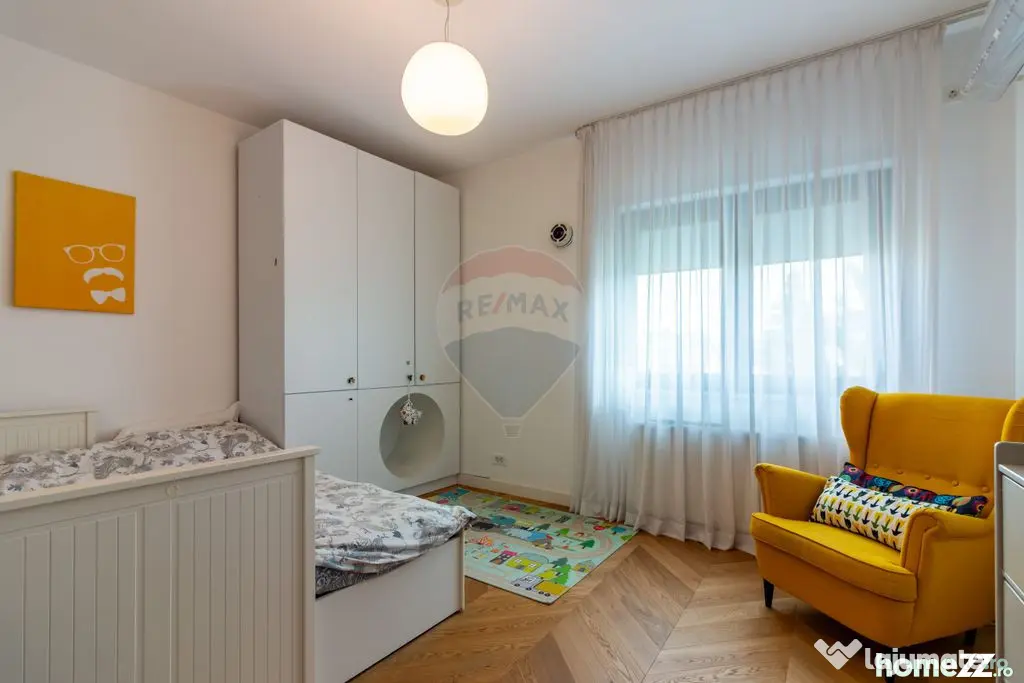 Vilă superba 7 camere, zona linistita, Bucurestii Noi