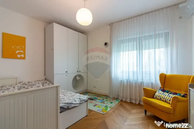 Vilă superba 7 camere, zona linistita, Bucurestii Noi