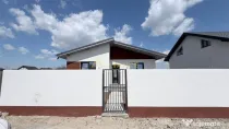Casa Individuala - 3 camere - 2 bai - 430mp teren