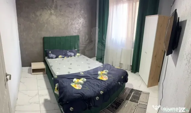 //3 CAMERE//DECOMAMDAT// BULEVARDUL REPUBLICII//