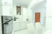 Apartament cu 4 camere si centrală proprie, zona Ultracentr