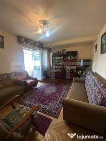 Apartament 3 camere de vânzare, 65 mp, zonă Centrală