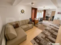 Apartament de vanzare, 40 mp, lift, terasa, parcare, zona Pe
