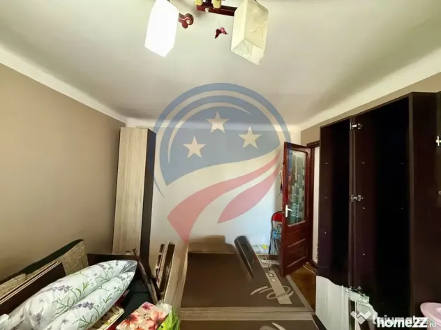Apartament 2 camere decomandat Rovine, etaj 3/4