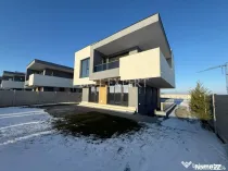 Vila D+P+ET,ansamblu închis, panouri fotovoltaice,3 locuri