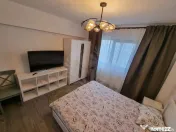 //3 CAMERE//BULEVARDUL REPUBLICII// 