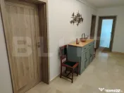Apartament la casă, 70 mp, parcare, zona Vivo 
