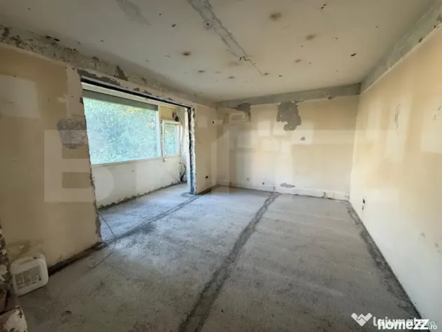 Apartament 4 camere ,decomadat – Zona Vest - Ploiesti (Prahova)