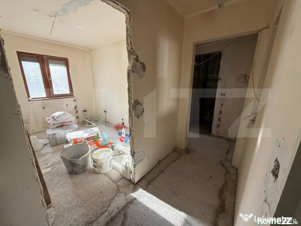 Apartament 4 camere ,decomadat – Zona Vest - Ploiesti (Prahova)