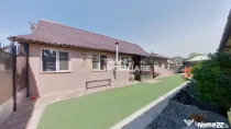 Casă renovată la cheie cu 2 camere în Pecica