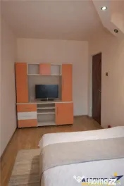 Decomandat, etaj2, Electroprecizia, Sacele, Brasov 