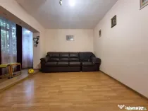 Apartament 3 camere la etajul 1, Arena Mall! De când îl a?