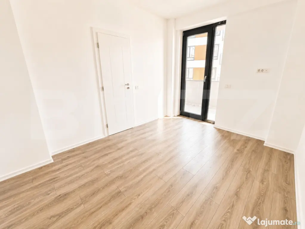 Apartament cu 3 camere, 66 mp, zona Centru