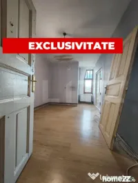 Apartament istoric cu vedere spre râul Bega și potențial 