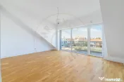 Apartament 4 camere duplex Sisesti - Vedere catre lac