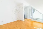 Apartament 4 camere duplex Sisesti - Vedere catre lac