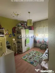 Apartament 3 Camere, Etaj 4, Strada 23 August 