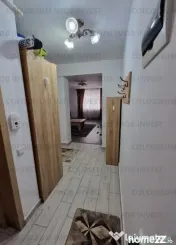 Apartament 2 camere, semidecomandat - zona Tractorul 