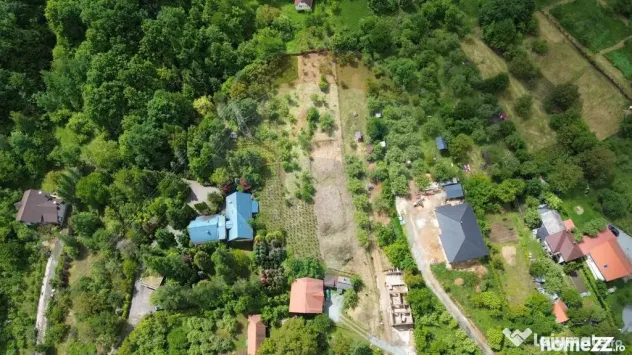 Valea Borcutului,Teren intravilan de vanzare, intre case - Baia Mare (Maramures)