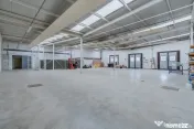 Spatiu industrial/comercial P+1, 3400 mp utili, teren 4000 m 