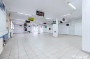 Spatiu industrial/comercial P+1, 3400 mp utili, teren 4000 m 