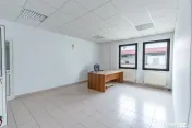 Spatiu industrial/comercial P+1, 3400 mp utili, teren 4000 m 