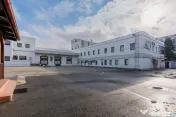 Spatiu industrial/comercial P+1, 3400 mp utili, teren 4000 m 