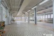 Spatiu industrial/comercial P+1, 3400 mp utili, teren 4000 m 