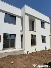 Vila exclusivista individuala 164 mp construiti, 320 mp curt