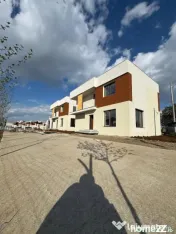 Vila exclusivista individuala 164 mp construiti, 320 mp curt