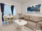 Eleganta si simplitate - Centrul Civic, renovat, etaj 2, des 