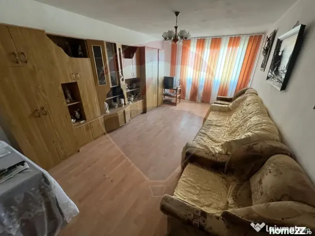 Apartament cu 2 camere de vânzare în zona Sud