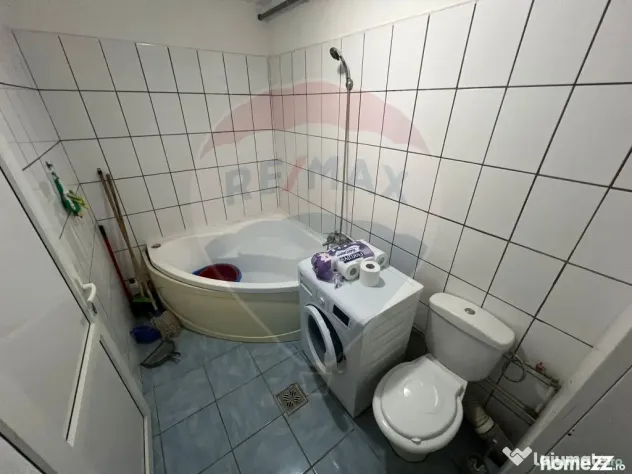 Apartament cu 2 camere de vânzare în zona Sud