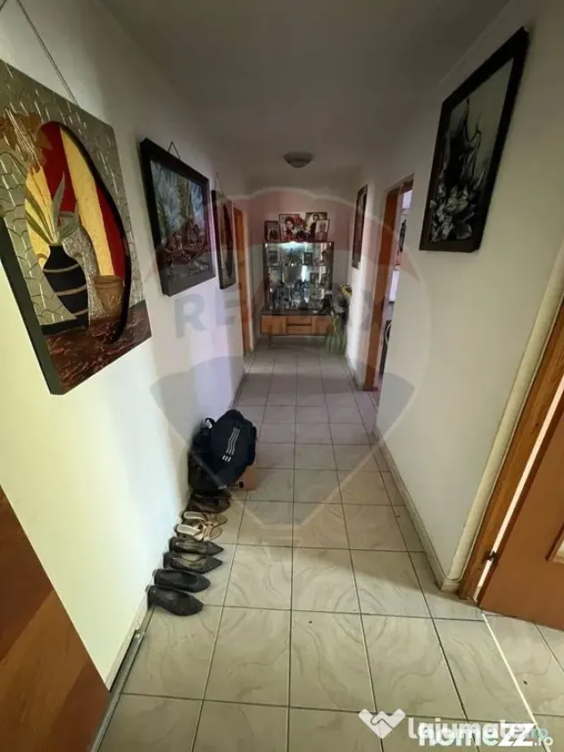 Apartament cu 2 camere de vânzare în zona Sud