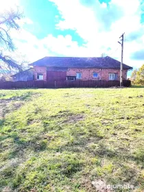 casa cu panorama si teren generos
